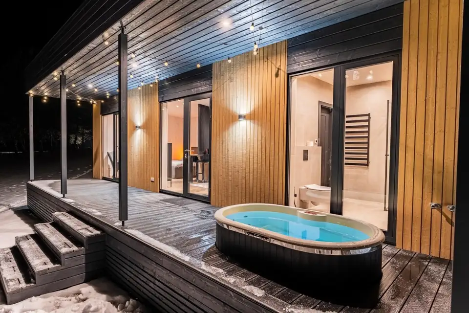 CHILL house